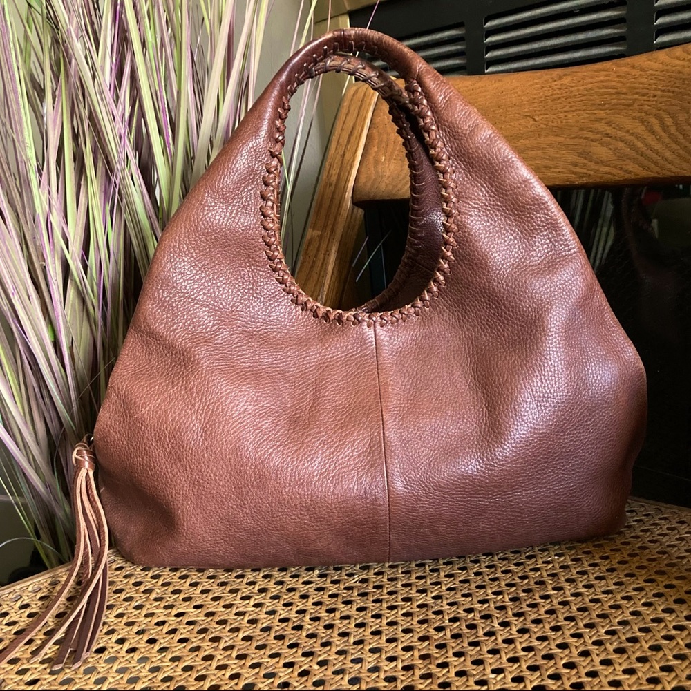Hobo Bag by Banana Republic Brown Pebbles Leather Zip Purse Whipstitch